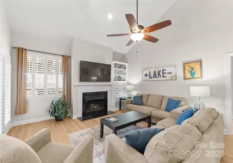 18409 Harborside Dr, Cornelius, NC 28031 photo 18