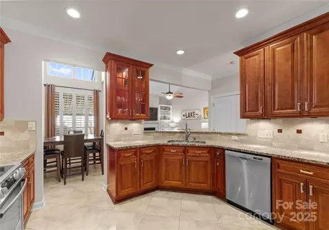 18409 Harborside Dr, Cornelius, NC 28031 photo 15