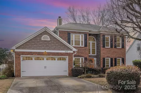 8433 Delberry Ln, Charlotte, NC 28277