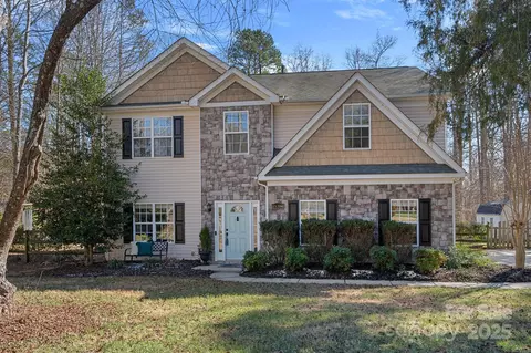 15314 Logan Grove Rd, Charlotte, NC 28227
