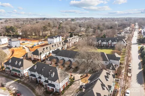 View/Area - 1127 Central Park Cir, Davidson, NC 28036 photo 3 of 3