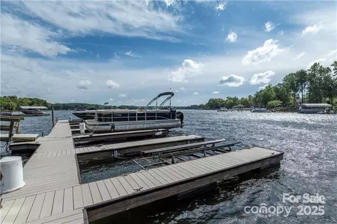 8034 Bay Pointe Dr, Denver, NC 28037 photo 34