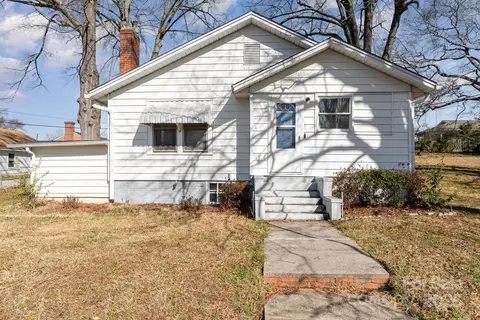 106 W 16th St, Kannapolis, NC 28081