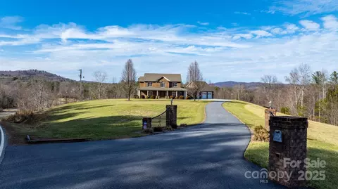 5130 Deal Mill Rd, Lenoir, NC 28645