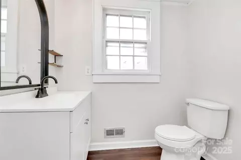 Bath - 1101 Lancaster Ave, Monroe, NC 28112 photo 2 of 3
