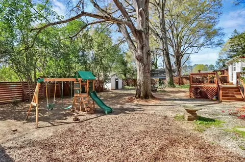 Exterior - 1101 Lancaster Ave, Monroe, NC 28112 photo 7 of 12