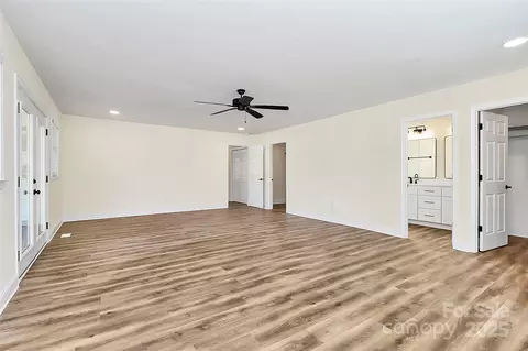 2159 Greenleaf Rd, Clover, SC 29710 photo 19