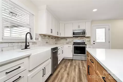2159 Greenleaf Rd, Clover, SC 29710 photo 13
