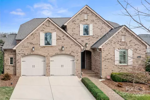 9223 Robbins Preserve Rd, Cornelius, NC 28031