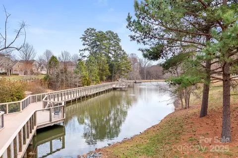 9223 Robbins Preserve Rd, Cornelius, NC 28031 photo 34