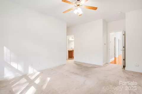 19 Fox Briar Dr, Fletcher, NC 28732 photo 23