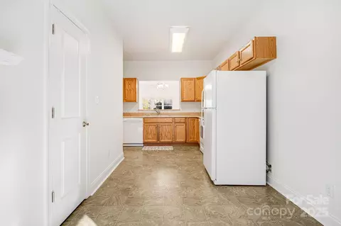 19 Fox Briar Dr, Fletcher, NC 28732 photo 15