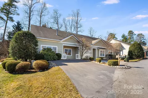 19 Fox Briar Dr, Fletcher, NC 28732 photo 3