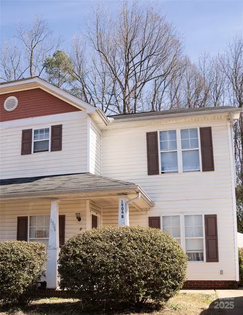 1906 Bromwich B Rd #B, Charlotte, NC 28208