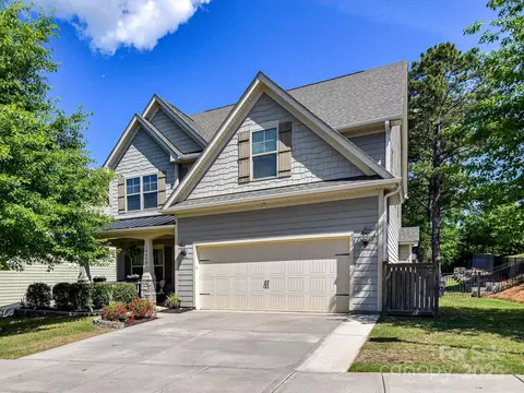 16404 Mckee Ridge Dr, Charlotte, NC 28278