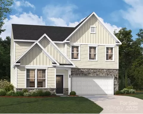 4027 Vista Pine Dr, Charlotte, NC 28215