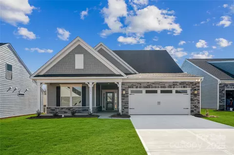 9096 El Sworth Dr, Sherrills Ford, NC 28673