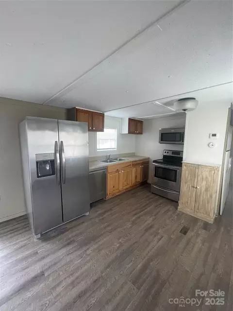 Kitchen - 412 Sumter Unit A St UNIT A, Clover, SC 29710 photo 1 of 1