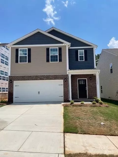11205 Cardinal Creek Ave, Charlotte, NC 28215
