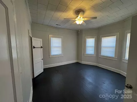 110 2nd St, Spencer, NC 28159 photo 11