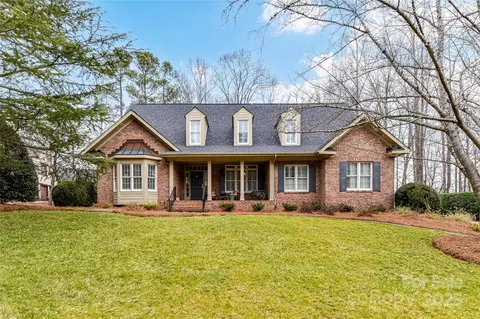 Exterior - 1017 Patrick Johnston Ln, Davidson, NC 28036 photo 1 of 7