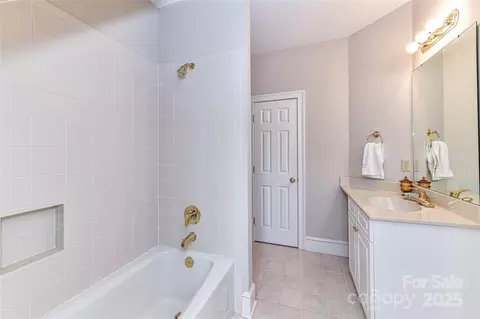Bath - 1017 Patrick Johnston Ln, Davidson, NC 28036 photo 5 of 5