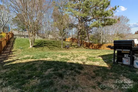 18016 Bluff Inlet Rd, Cornelius, NC 28031 photo 10