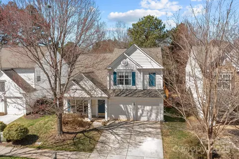 18016 Bluff Inlet Rd, Cornelius, NC 28031 photo 2