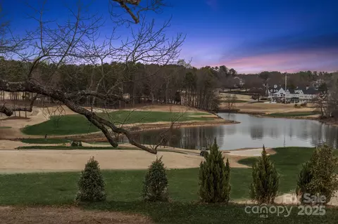 145 Milford Cir, Mooresville, NC 28117