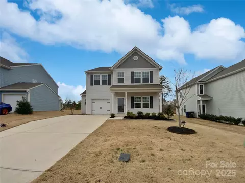 113 Clove Hitch Dr, Statesville, NC 28677