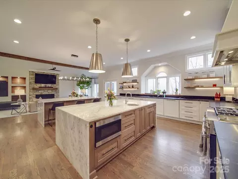 Kitchen - 503 Stuart Rdg, Cramerton, NC 28032 photo 4 of 9