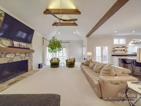 Living - 503 Stuart Rdg, Cramerton, NC 28032 photo 4 of 7