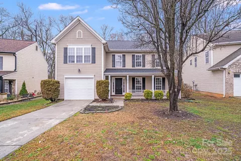 619 Wilderness Trail Dr, Charlotte, NC 28214
