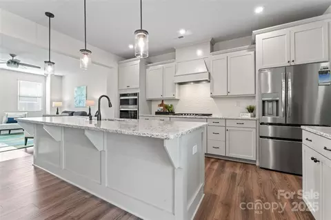 1645 Unison Dr, Charlotte, NC 28262