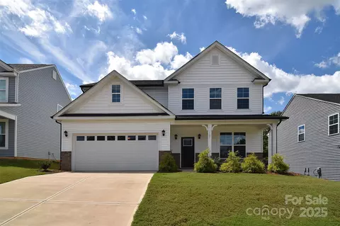 107 Megby Trl, Statesville, NC 28677