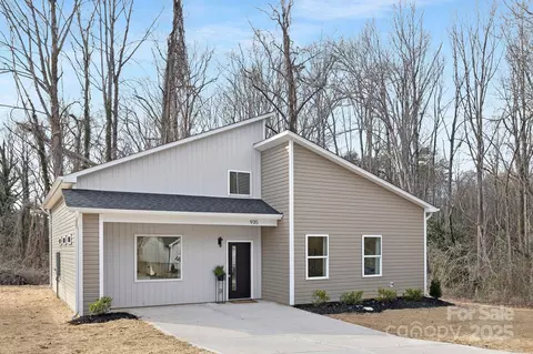 935 Junius St, Gastonia, NC 28052