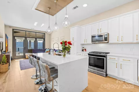 2401 Euclid 306 Ave #306, Charlotte, NC 28203