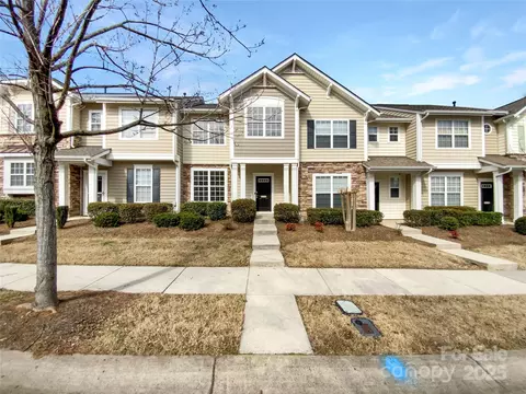 8012 Willow Branch Dr, Waxhaw, NC 28173