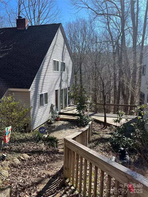 452 Terrace Dr, Chimney Rock, NC 28720