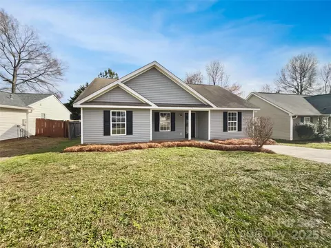313 Pelling Dr, York, SC 29745