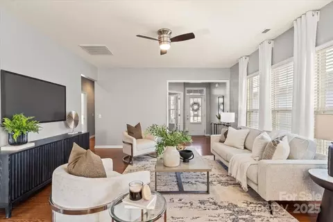 6044 Great Basin Ln, Fort Mill, SC 29707 photo 8