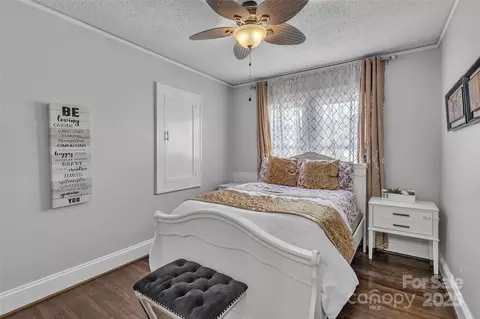 203 E 22nd St, Kannapolis, NC 28083 photo 21