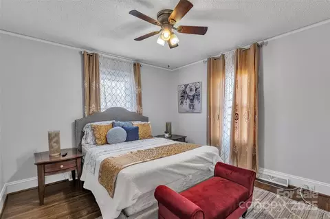 203 E 22nd St, Kannapolis, NC 28083 photo 23
