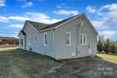 203 E 22nd St, Kannapolis, NC 28083 photo 36