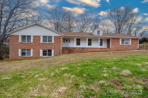 107 S Myrtle Ave, China Grove, NC 28023
