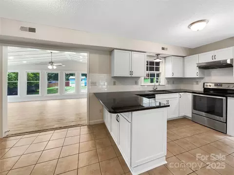 Kitchen - 316 Epperstone Ln, Matthews, NC 28105 photo 2 of 2