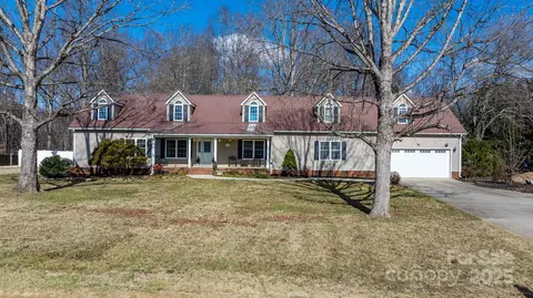 468 White Oak Branch Rd, Statesville, NC 28625