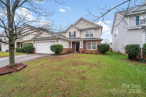 6623 Latherton Ln, Charlotte, NC 28278