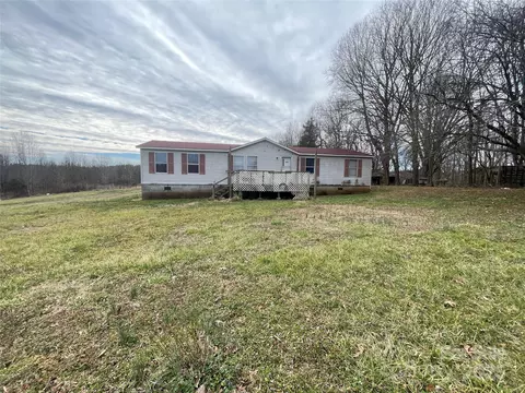 134 Garett Ln, Harmony, NC 28634