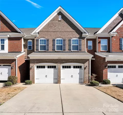 105 Clarendon C St #C, Mooresville, NC 28117